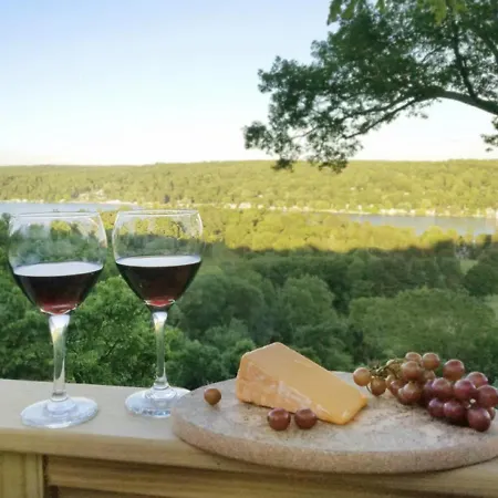 Walk To State Park! Eateries & Pubs! Villa Watkins Glen Exterior photo